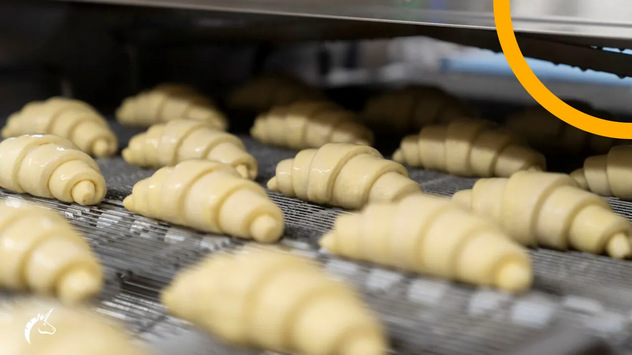 Proizvodnja zamrznutih kroasana u industrijskim uslovima | Puratos